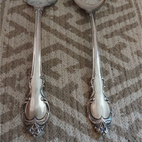 VTG Holmes & Edwards IS DEEPSILVER Scalloped Serving /Meat Spoon & Fork 8.5" - Picture 5 of 7